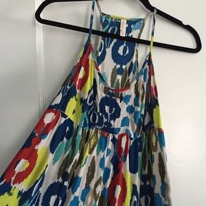 Bright ikat pattern flowy racer-back dress